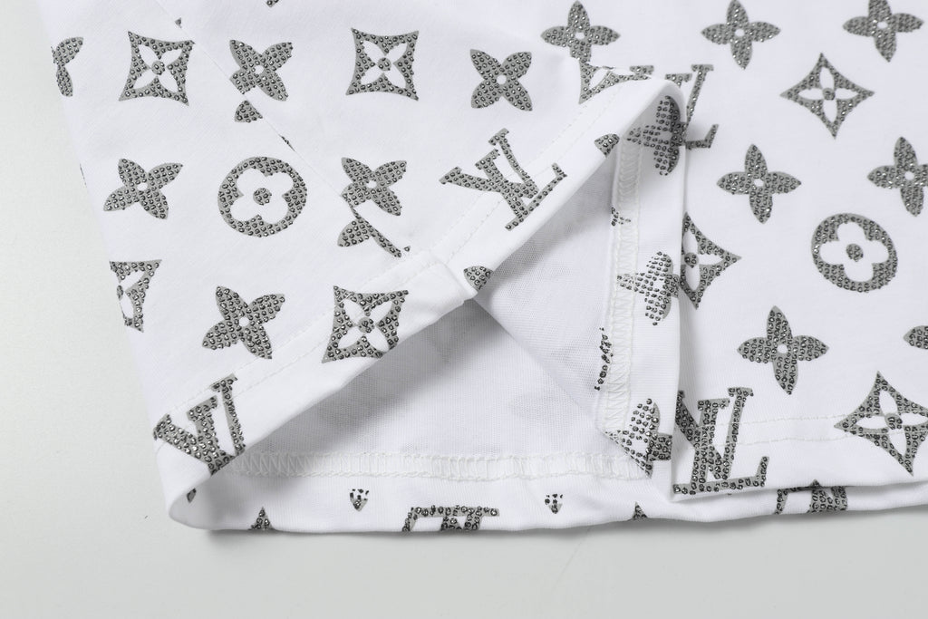 U1R45E152 Popular T-shirt