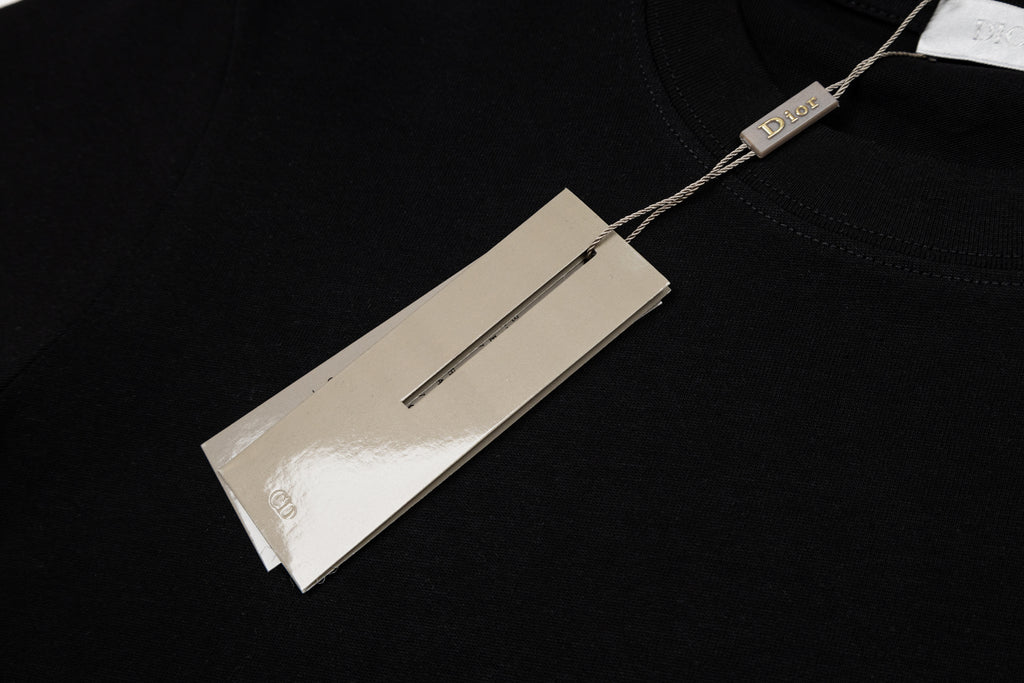 U1R76D30 Popular T-shirts