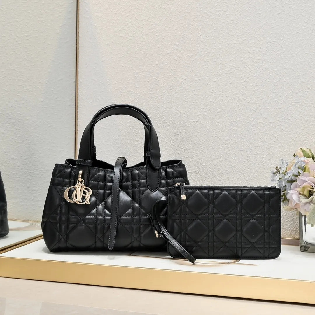 B12X44D359 Popular   leather bag 