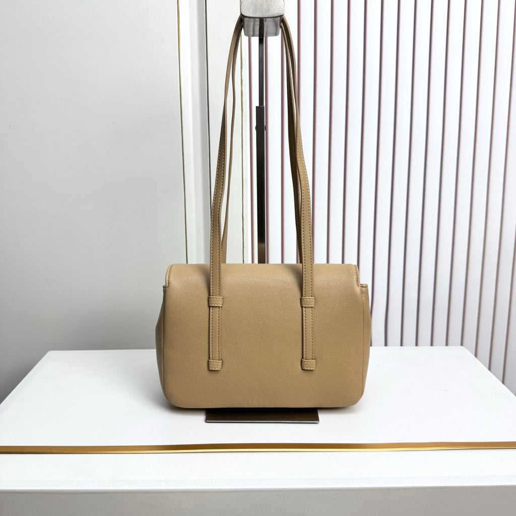 B1X46C2 Popular leather bag