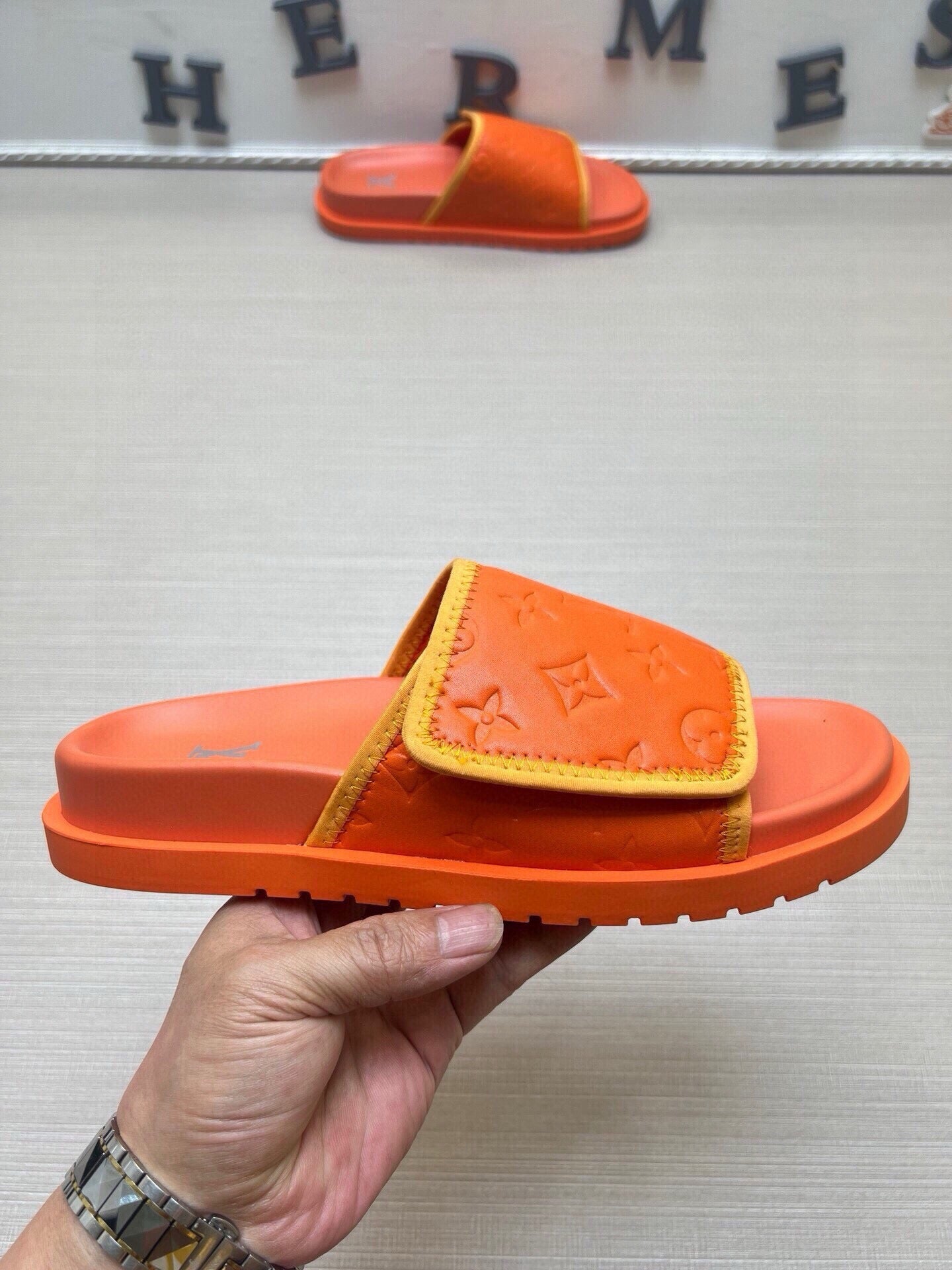 Z5LE210 Popular Slippers