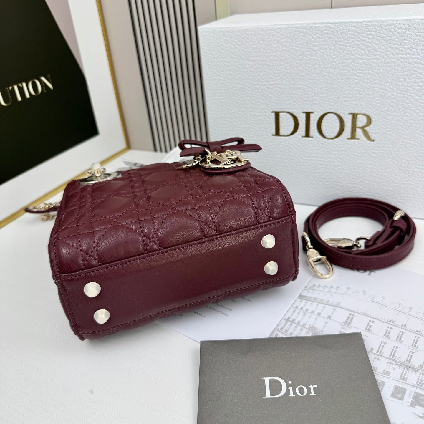 B1R66D1 Popular leather bag