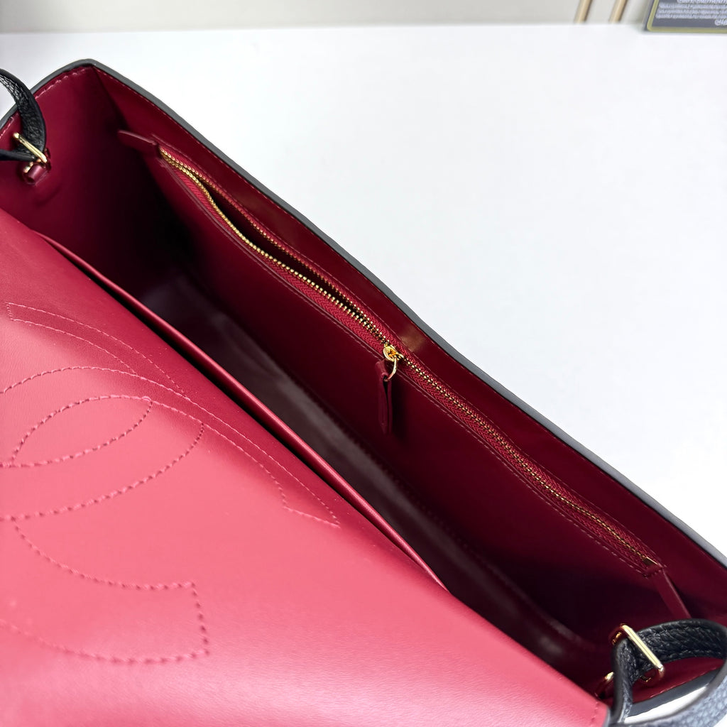 B1R76C35 Popular leather bag