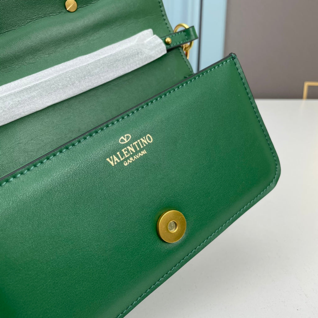 B1W35VL114 Popular  leather bag