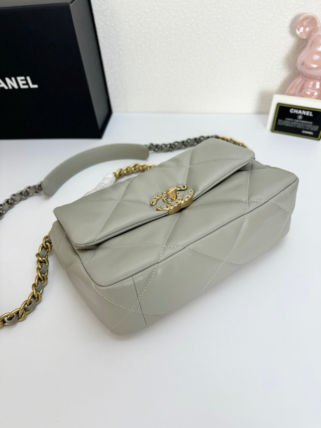 B1R25C85 Popular leather bag