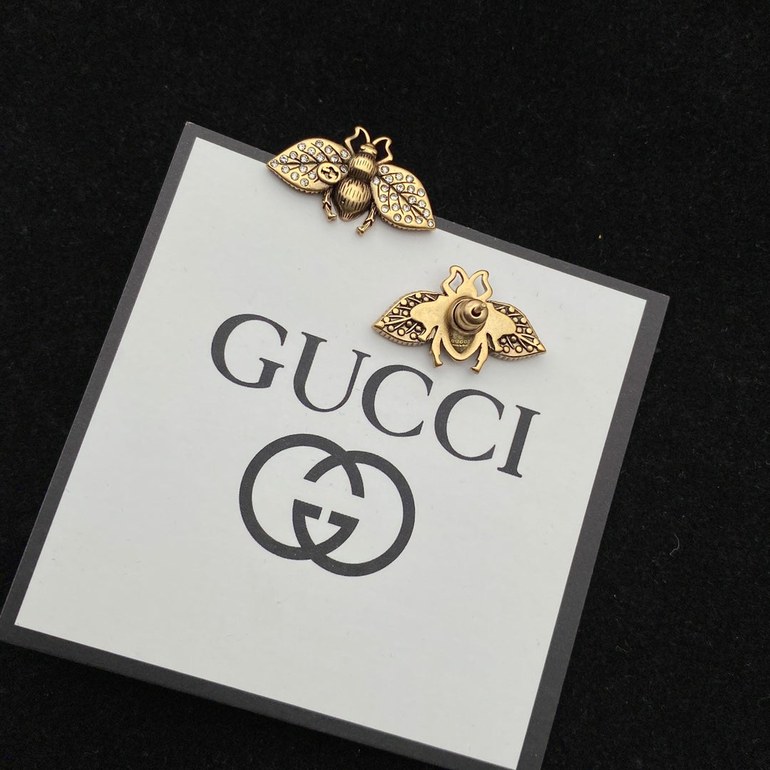 X1Q85B44X Popular Necklace. Earrings.Bracelet