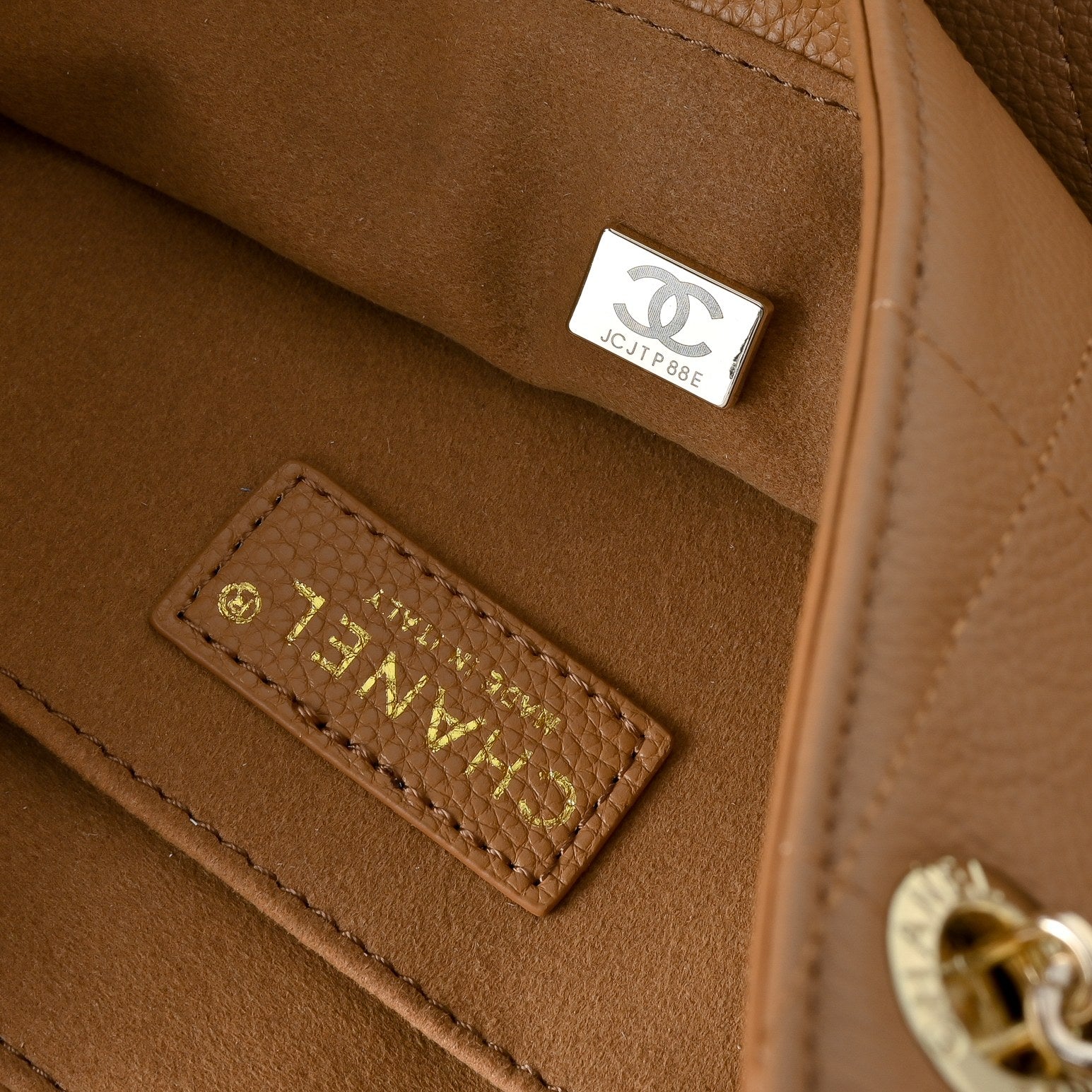 B1P36C43 Popular leather bag