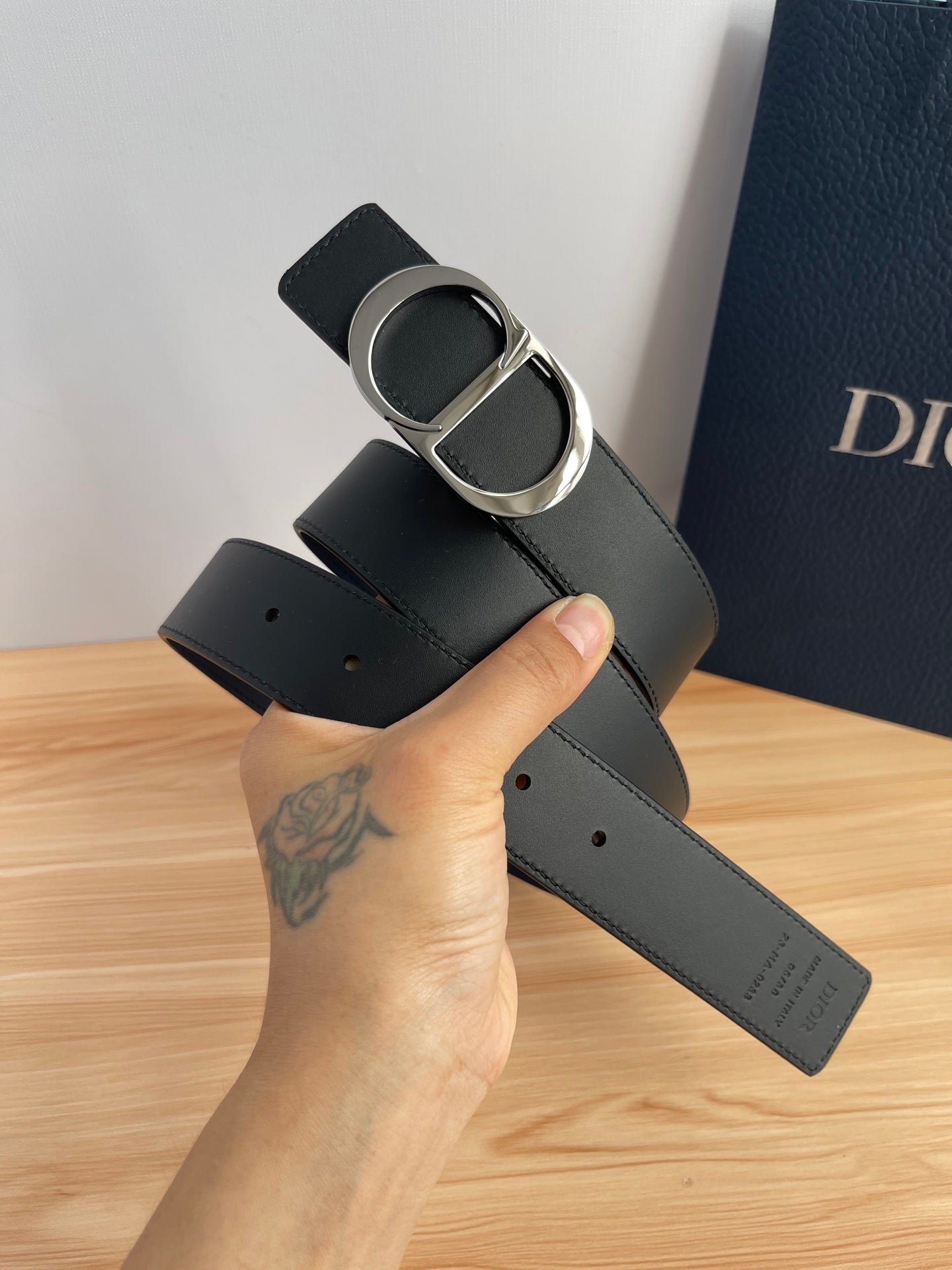 P1P36D27 Popular High quality belt With full package