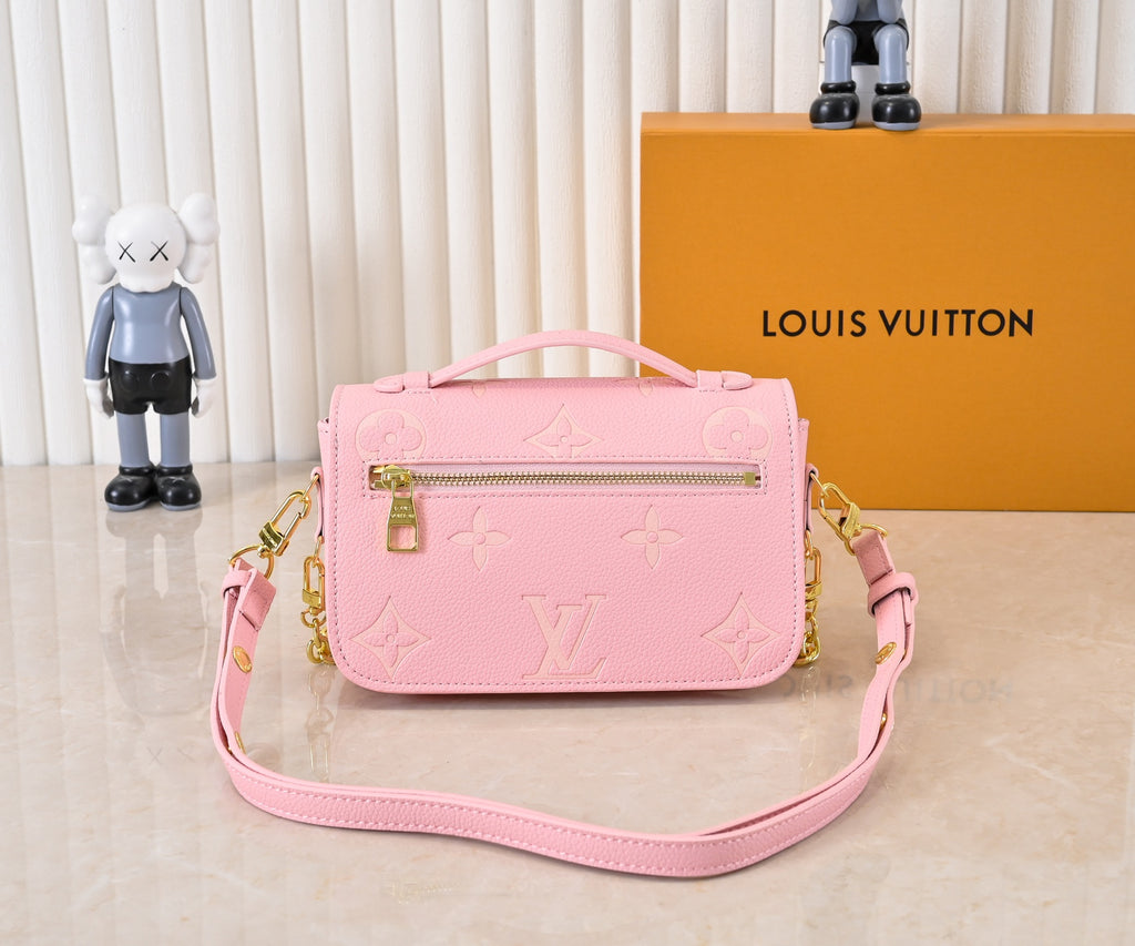 B1N55E38 Popular  leather bag
