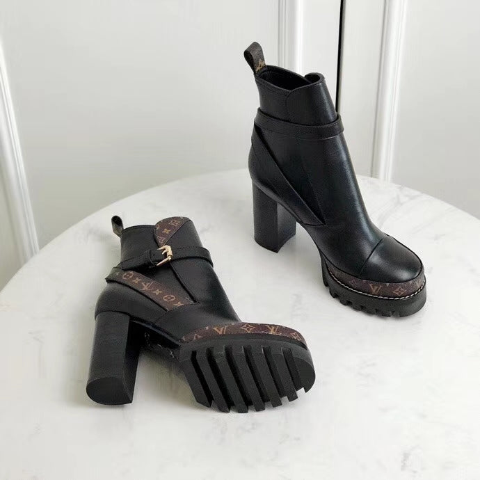 Z2E01 Popular high quality Boots