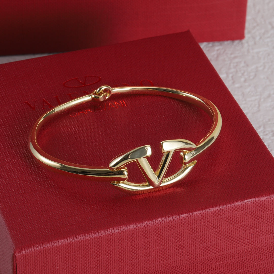 X1Z34VL354K  Popular Bracelets