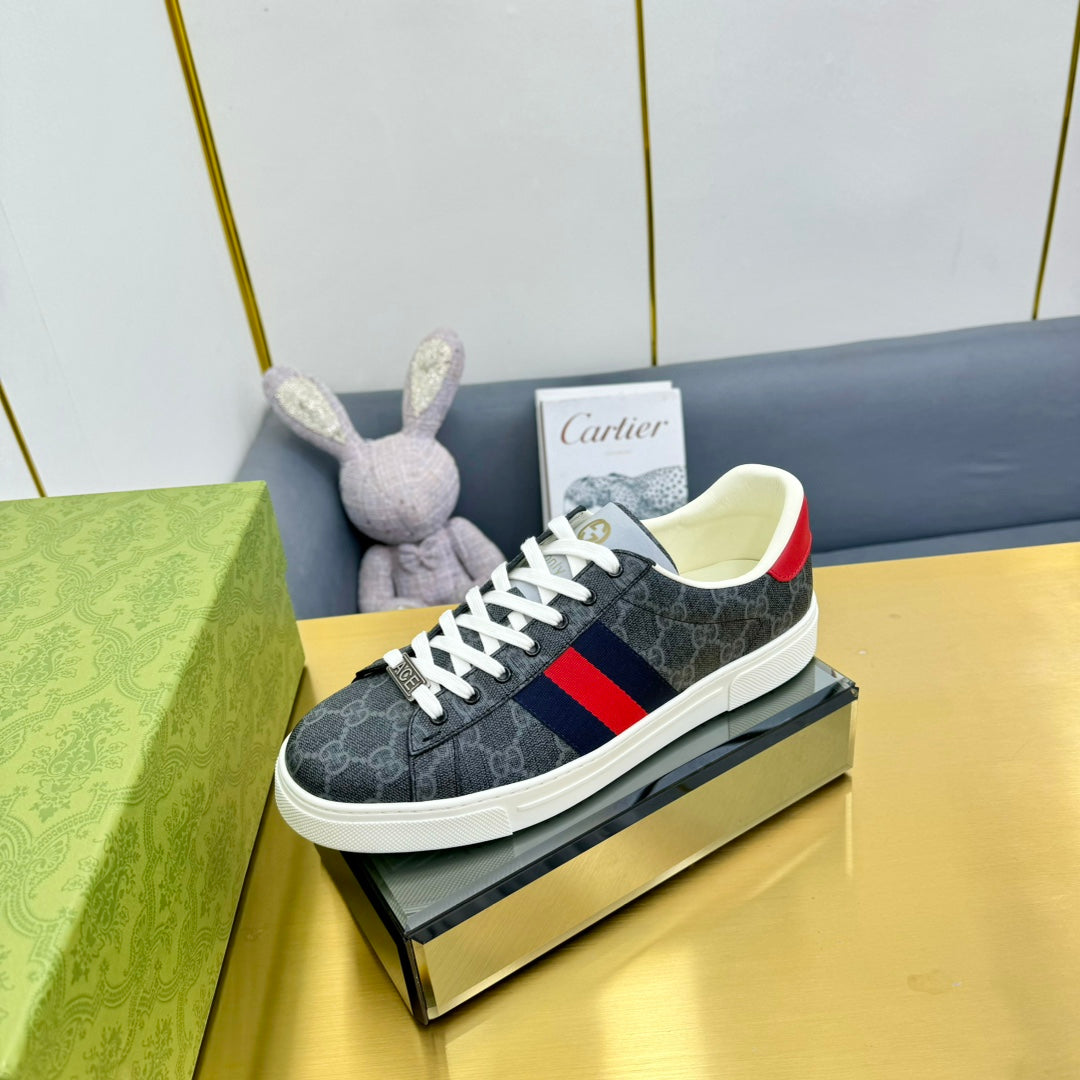 Z2Q105B386 Popular high-quality Shoes