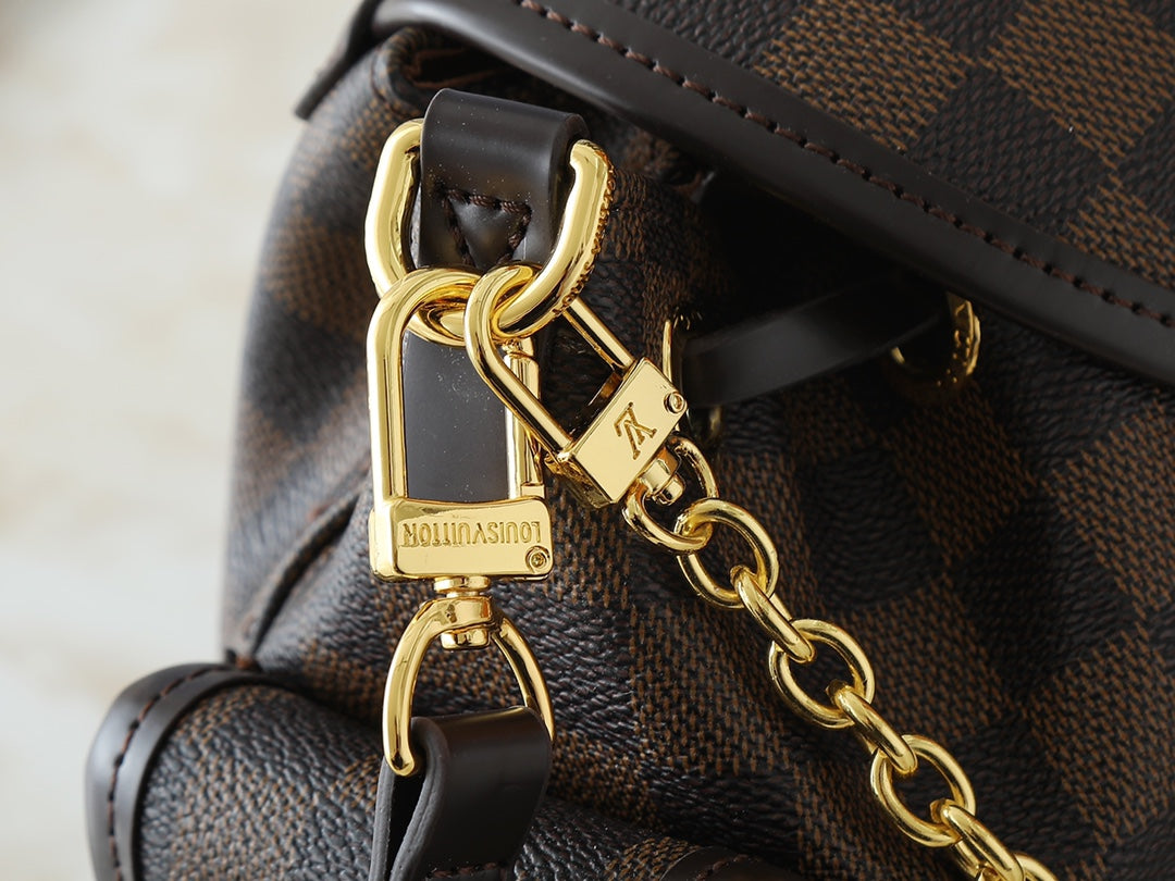 B1R15E18 Popular  leather bag