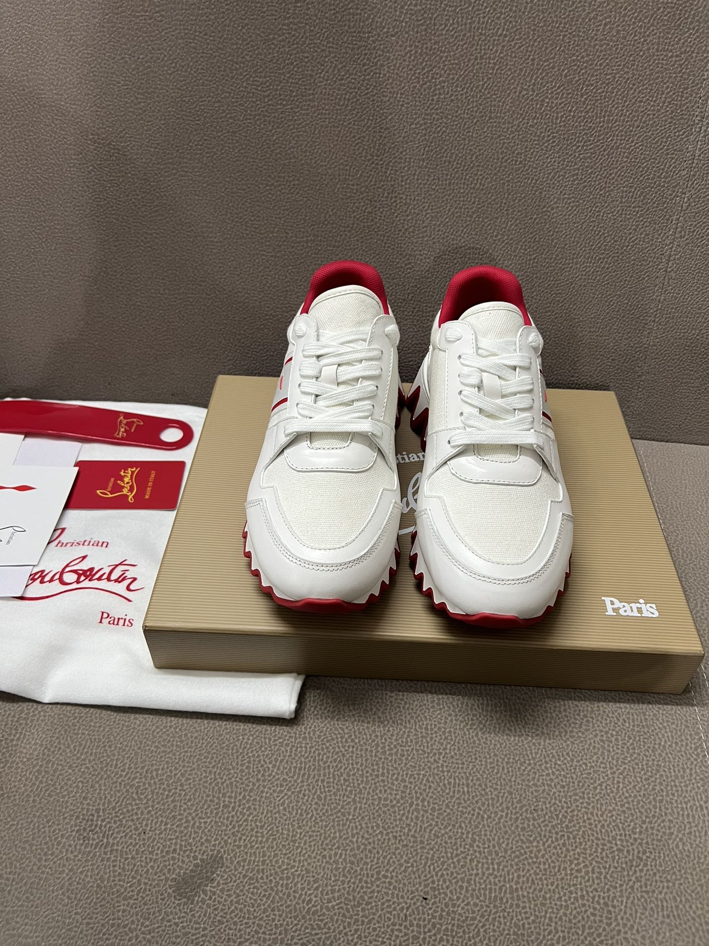 Z2N75A15 Popular high-quality   sneakers