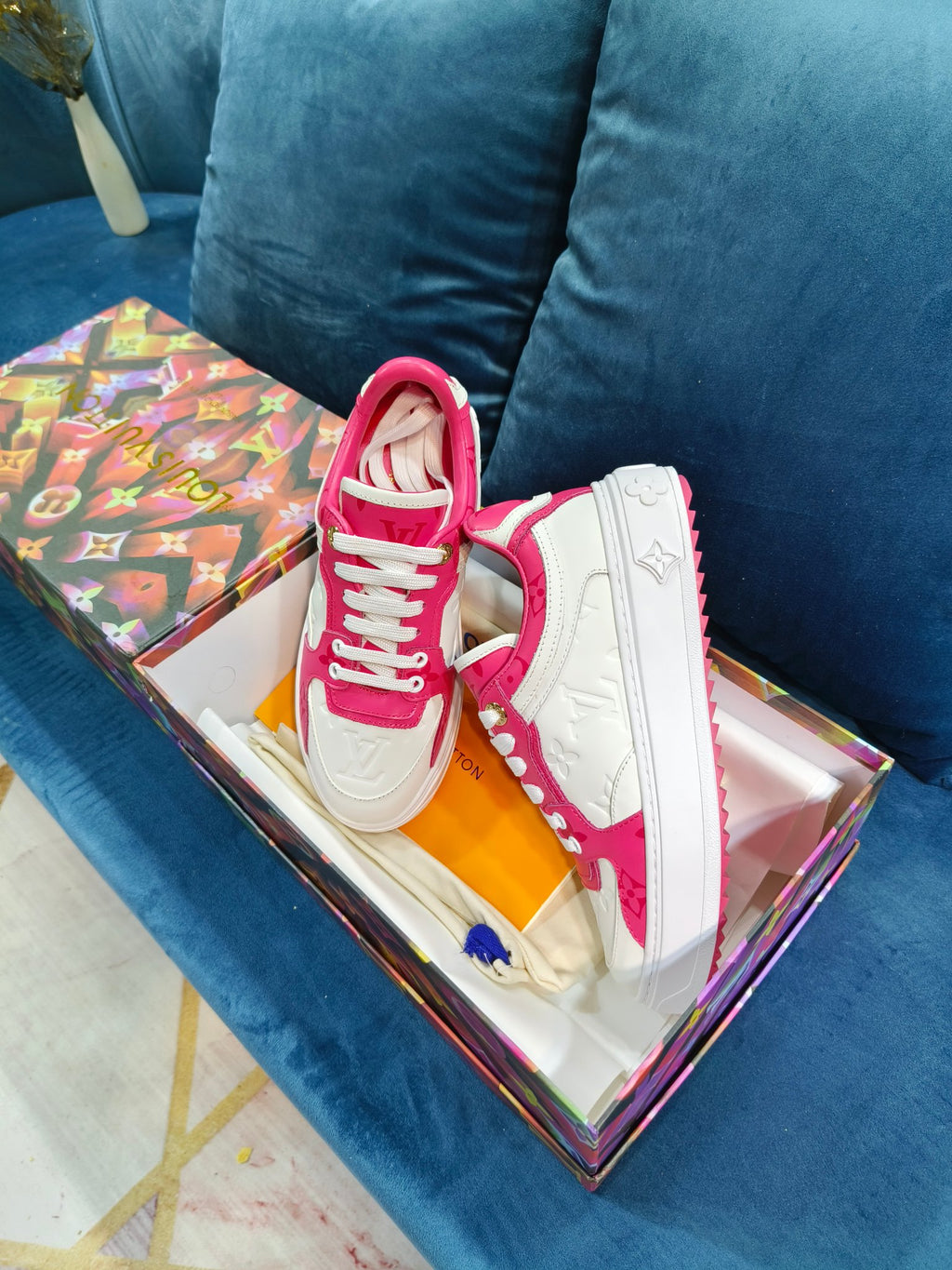 Z2YE45 Popular Sneakers