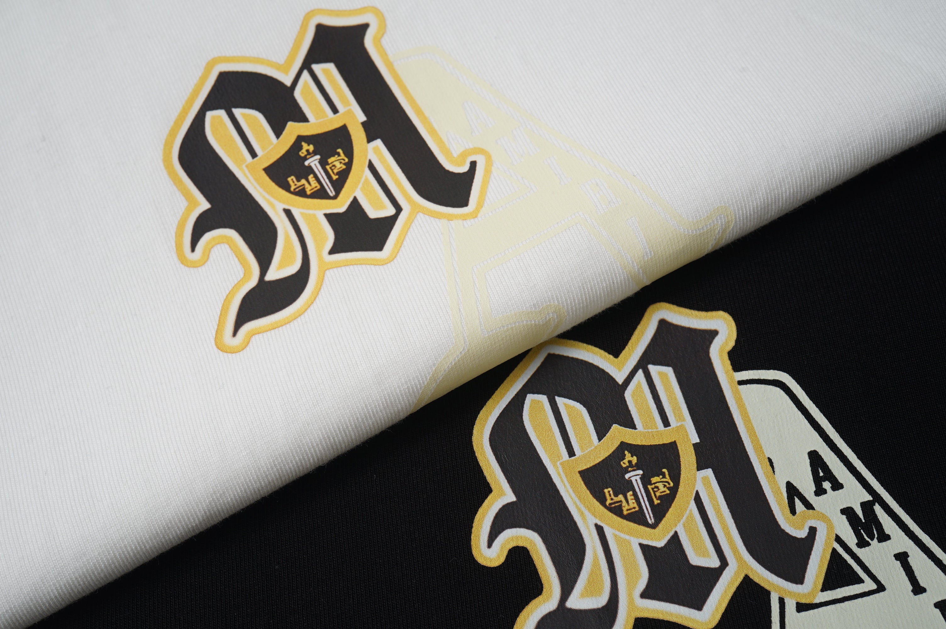 U1P36A25 Popular T-shirts