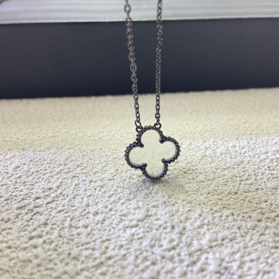X5Q85VA276X Popular  Necklaces . Bracelets