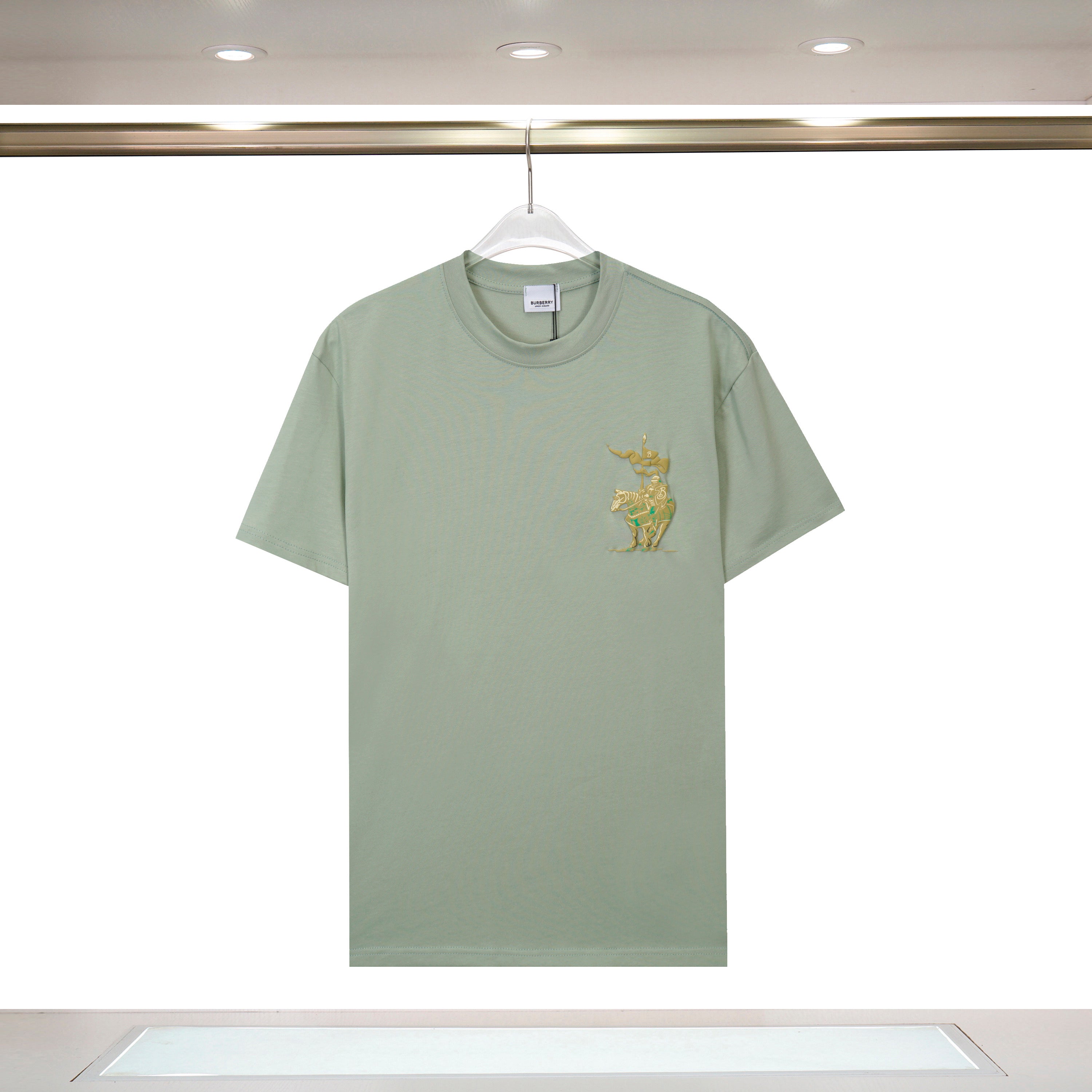 U1W25R33  Popular T-shirts