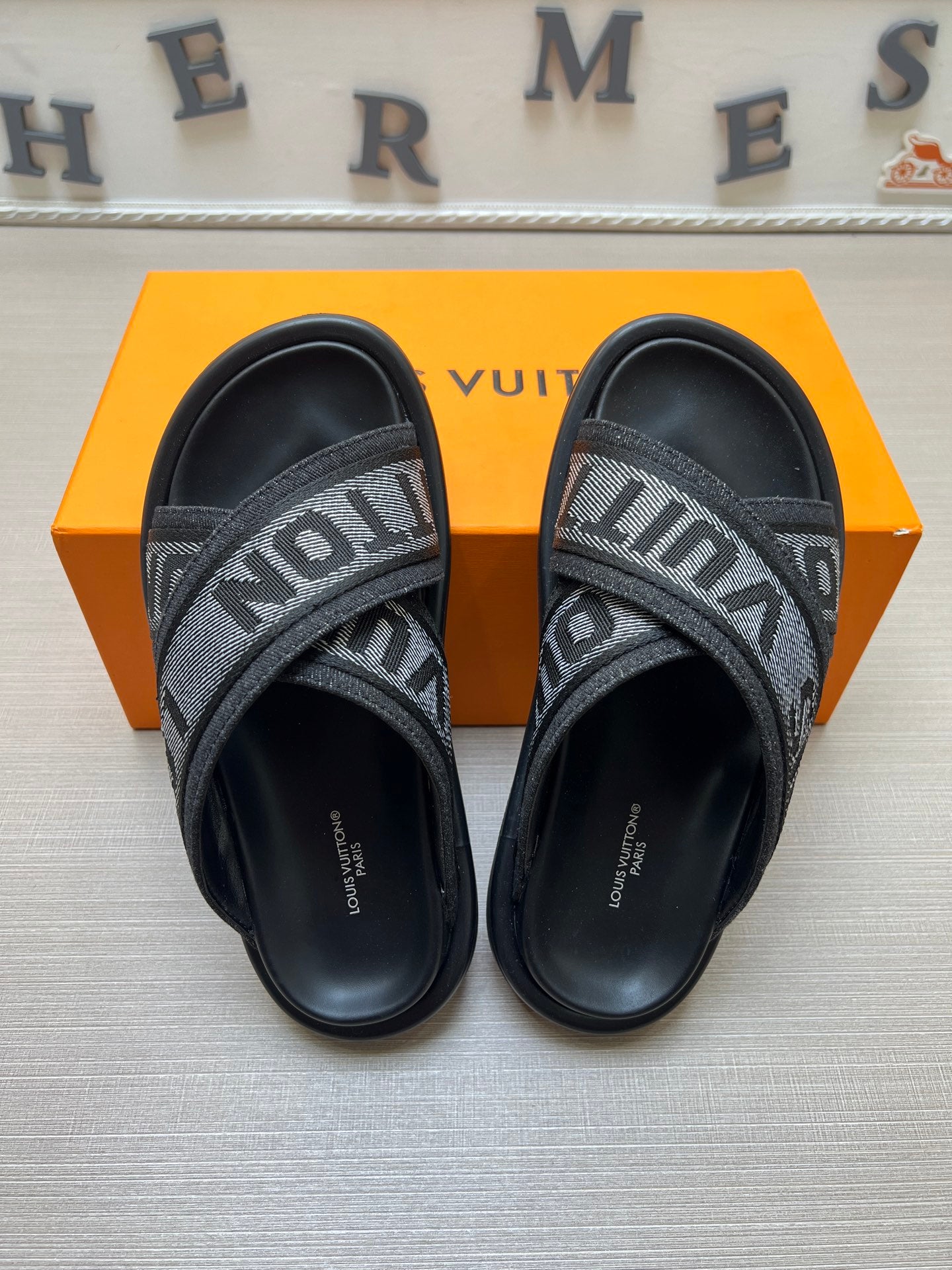 Z5Z35E273 Popular Slippers
