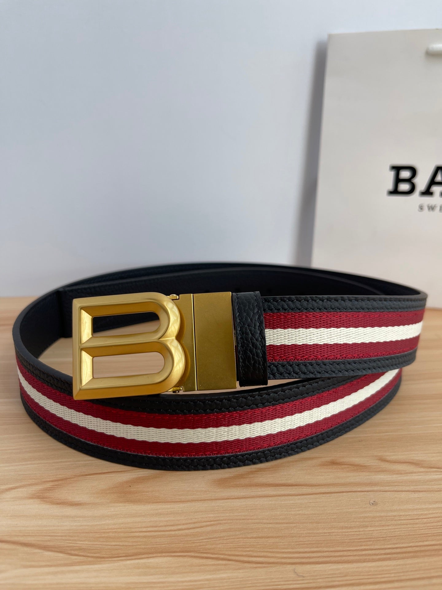 P1P36A25 Popular High quality belt With full package