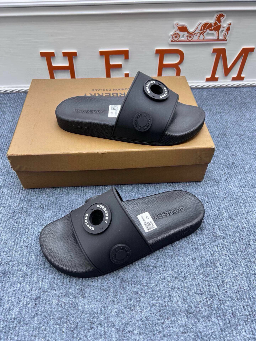 Z5Z35R252 Popular Slippers