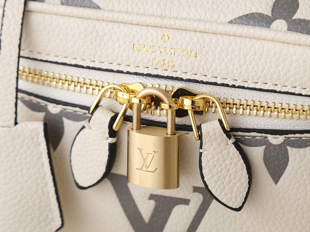 B1P76E2 Popular leather bag