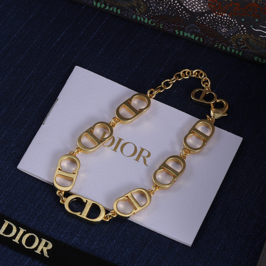 X1N36D40K Popular   Bracelets