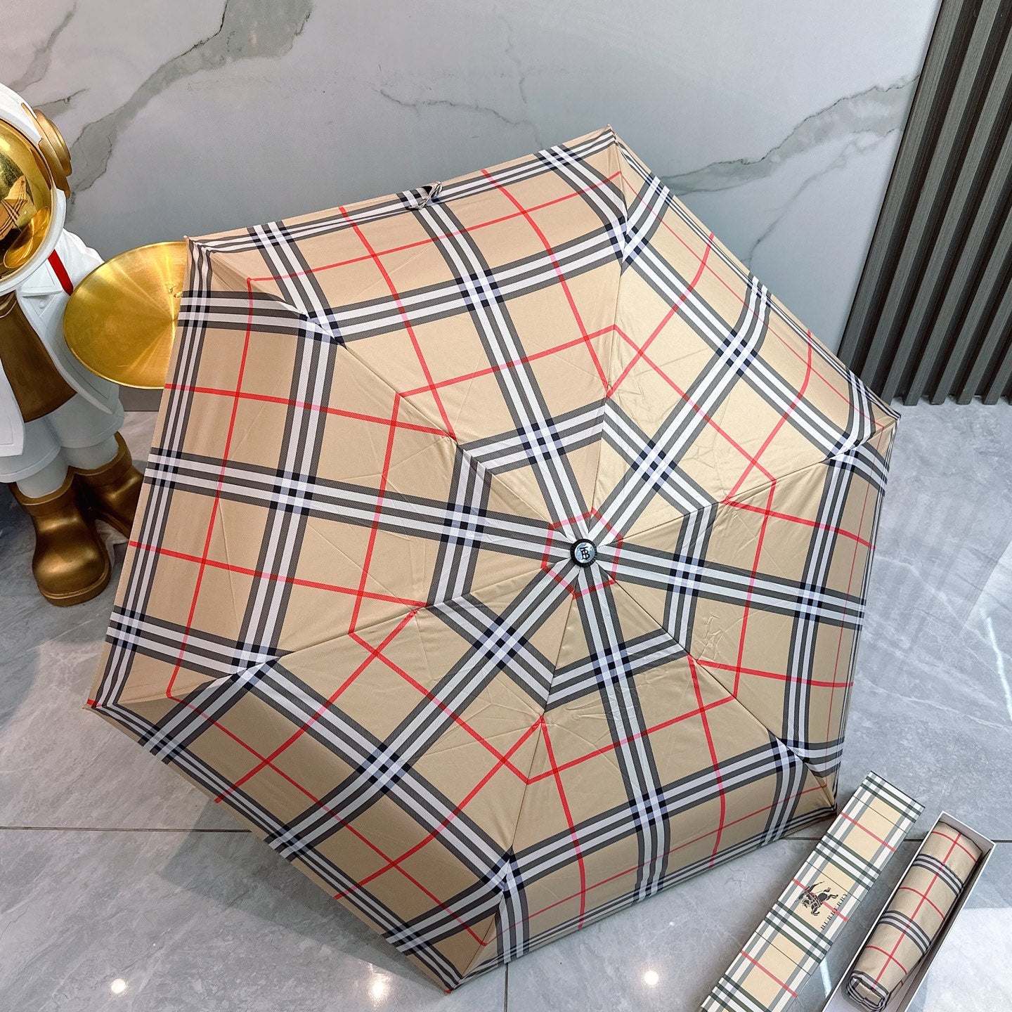 J1R85R76 Popular UV resistant umbrella