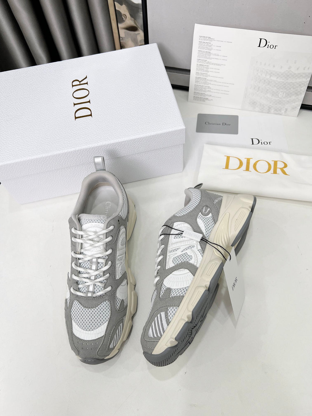 Z2Q105D314 Popular high-quality Shoes