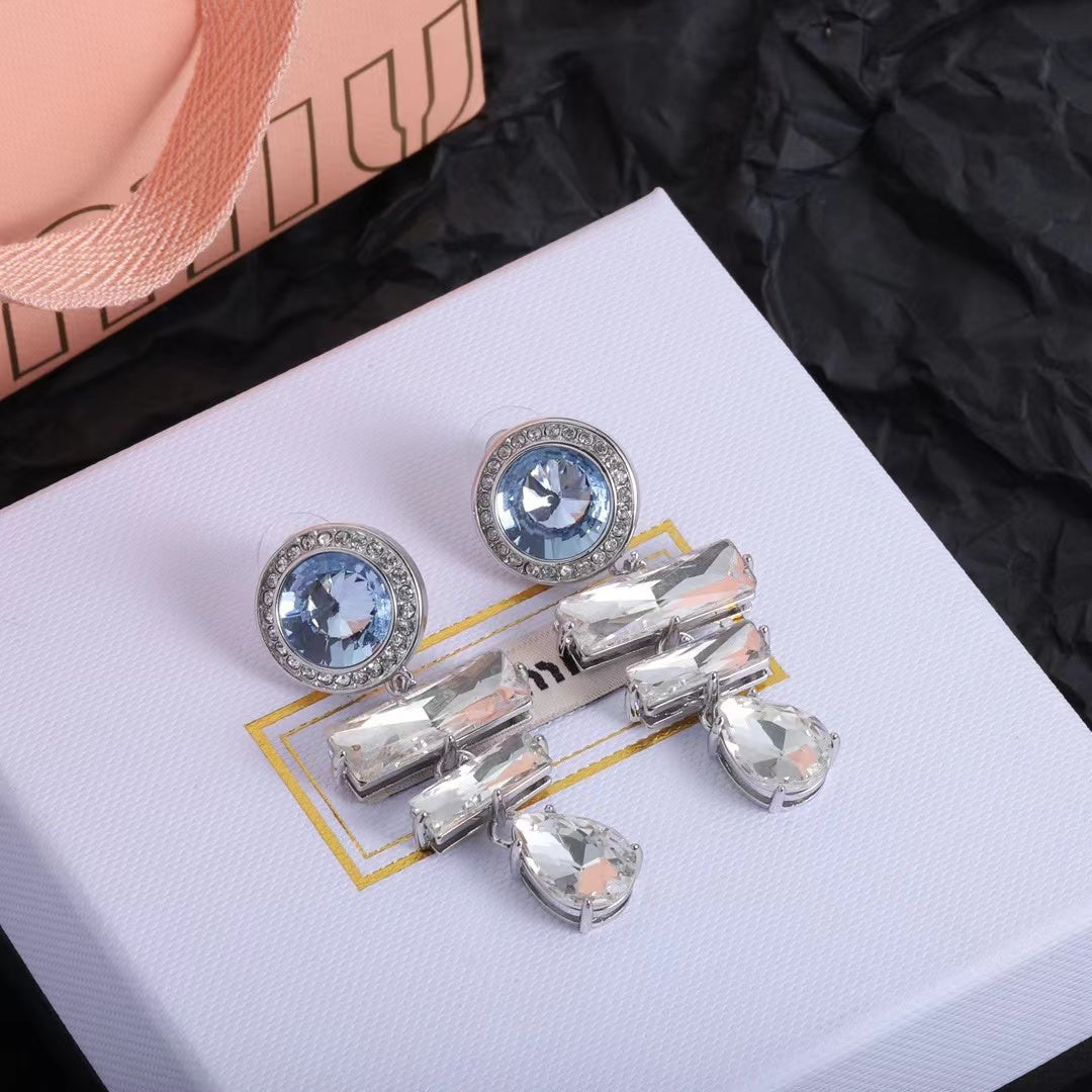 X1Z54A3E Popular  Earrings