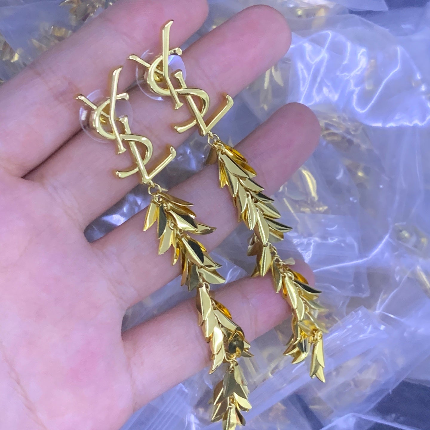X1Z95SL30E Popular Earrings