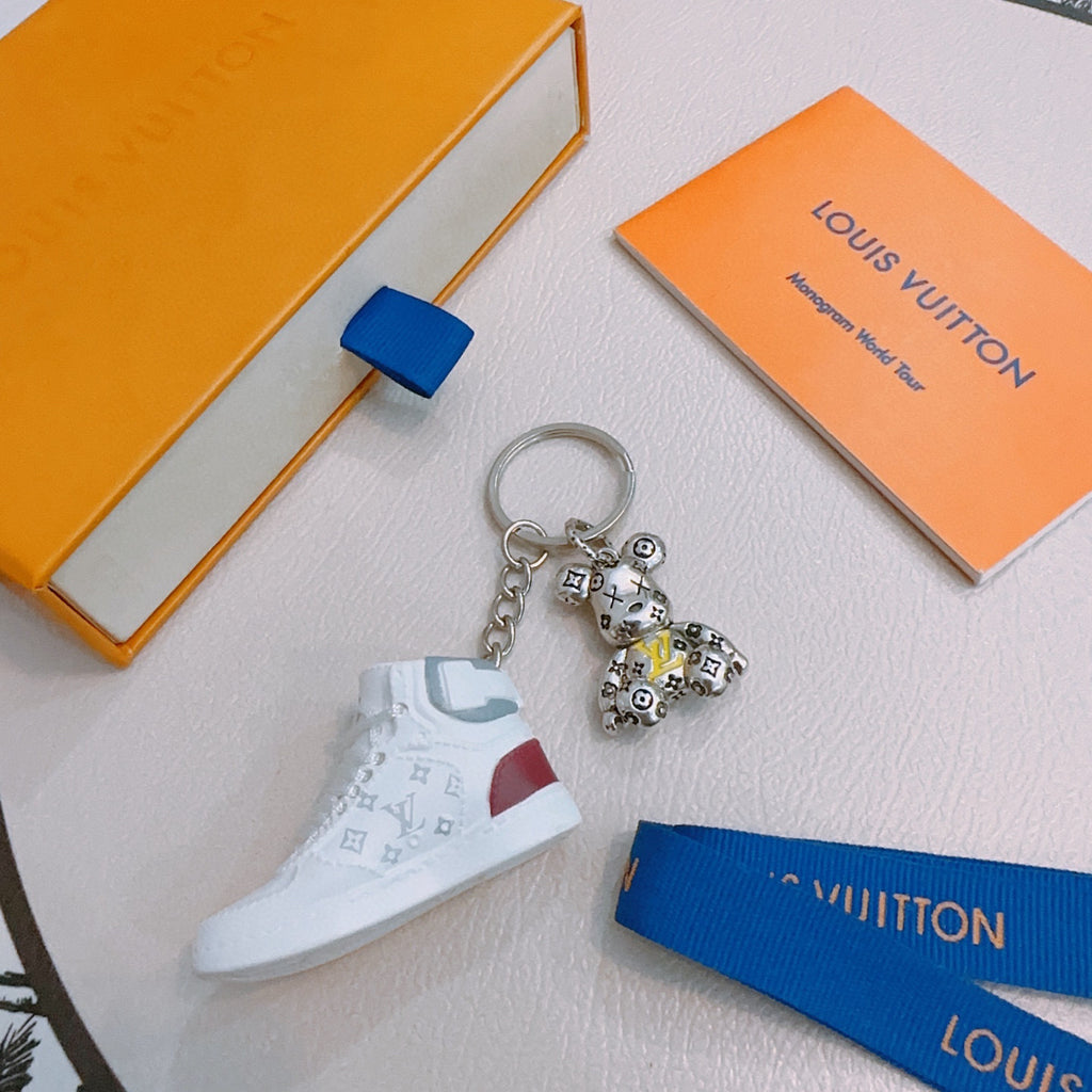 A1Z105E70 Popular bag 's charms accessories