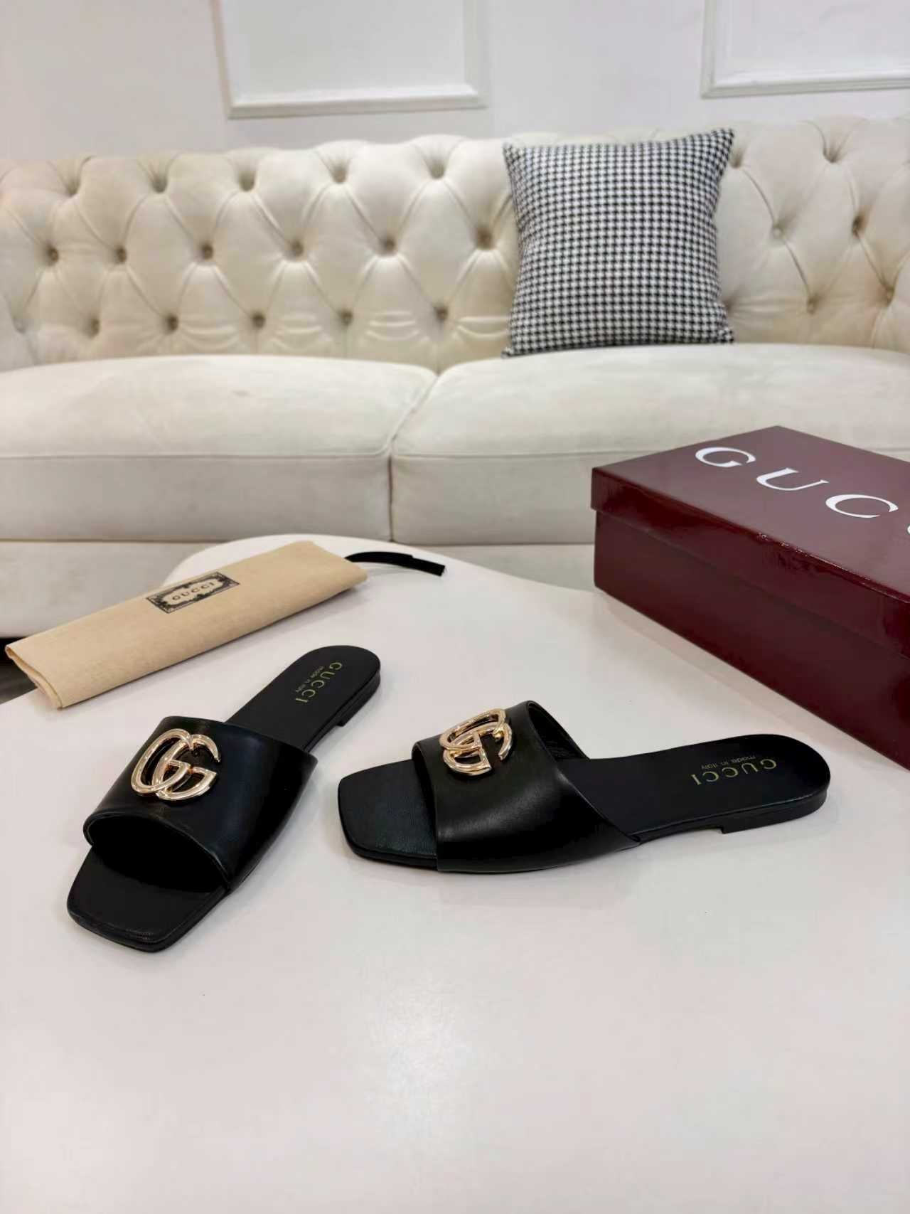 Z2P36B43 Popular high-quality leather Shoes