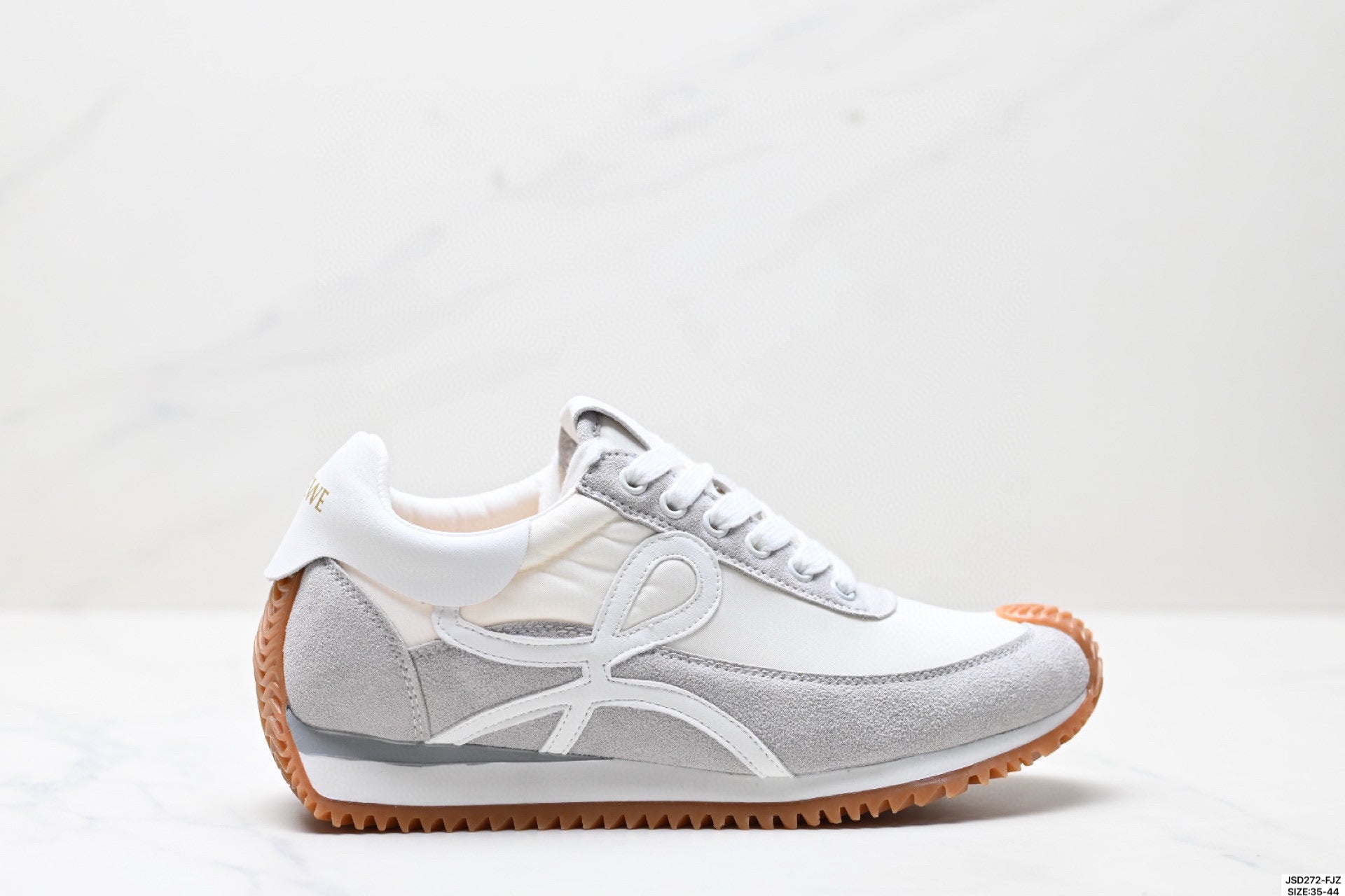 Z4R75J3  Popular sneakers