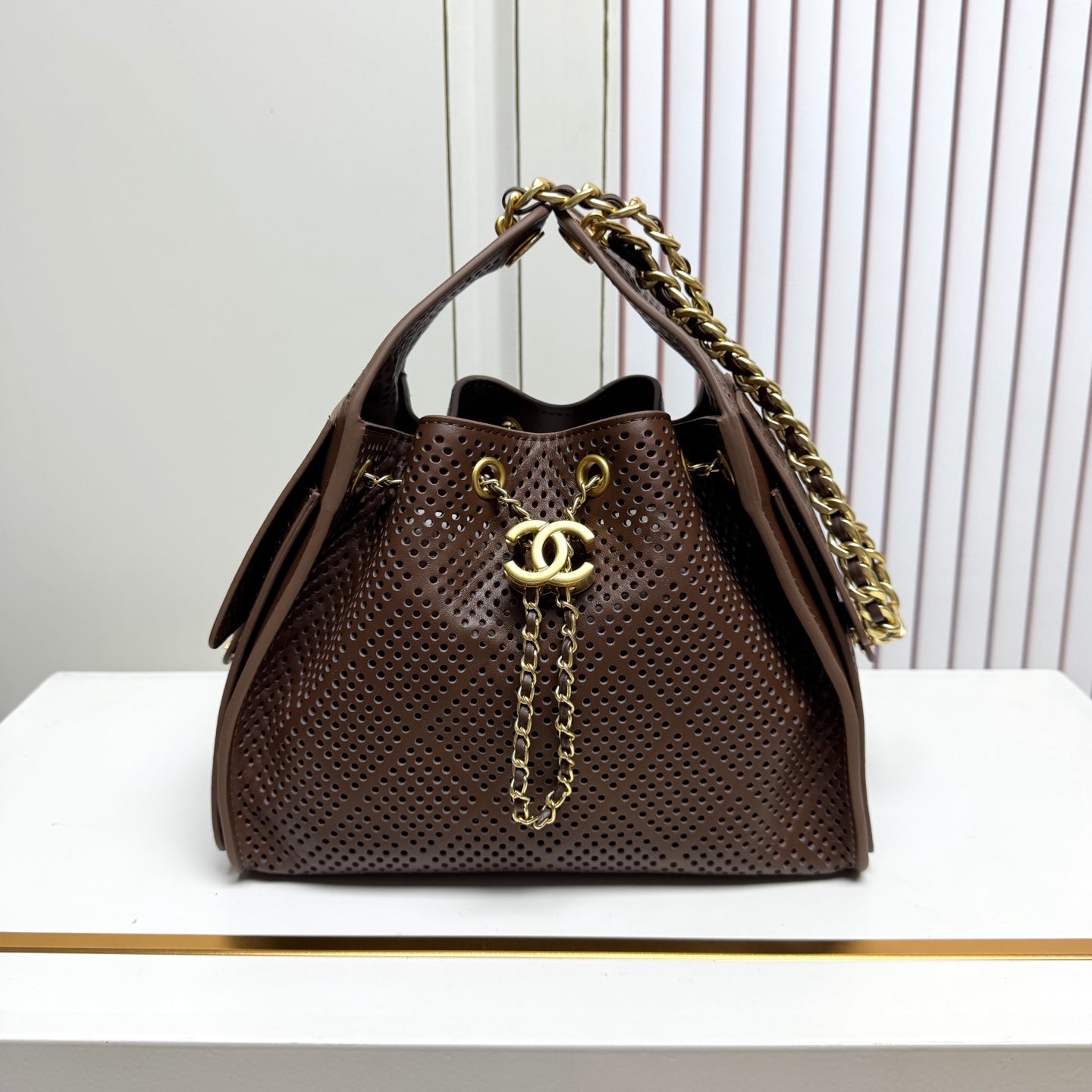 B1R76C54 Popular leather bag
