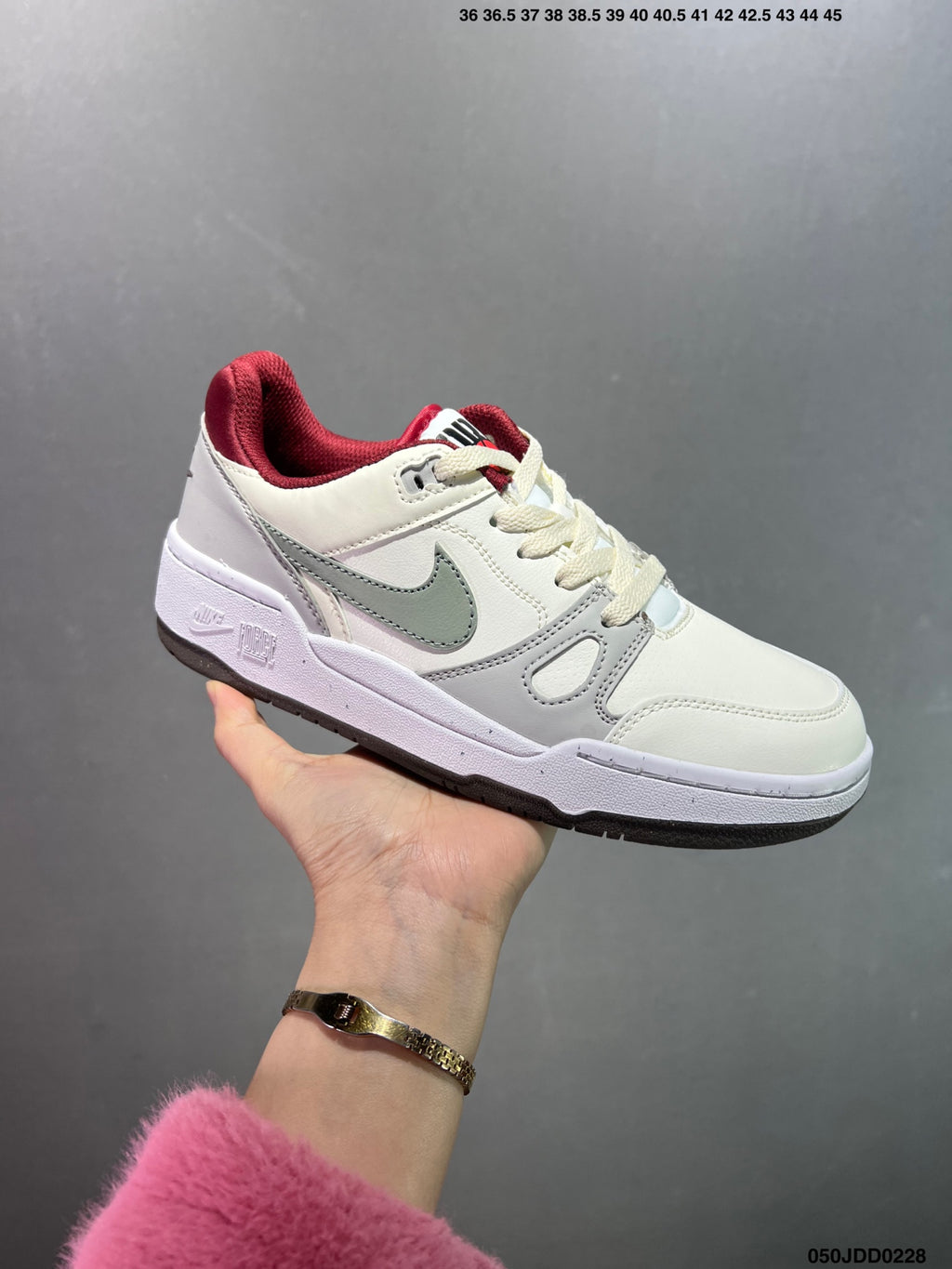 Z4Z35A65 Popular shoes (No box)