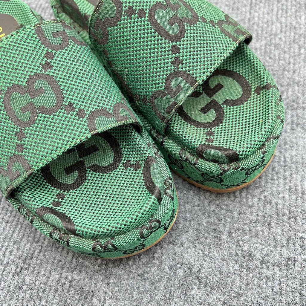 Z5ZB122 Popular slippers  Sole thickness 5.5cm