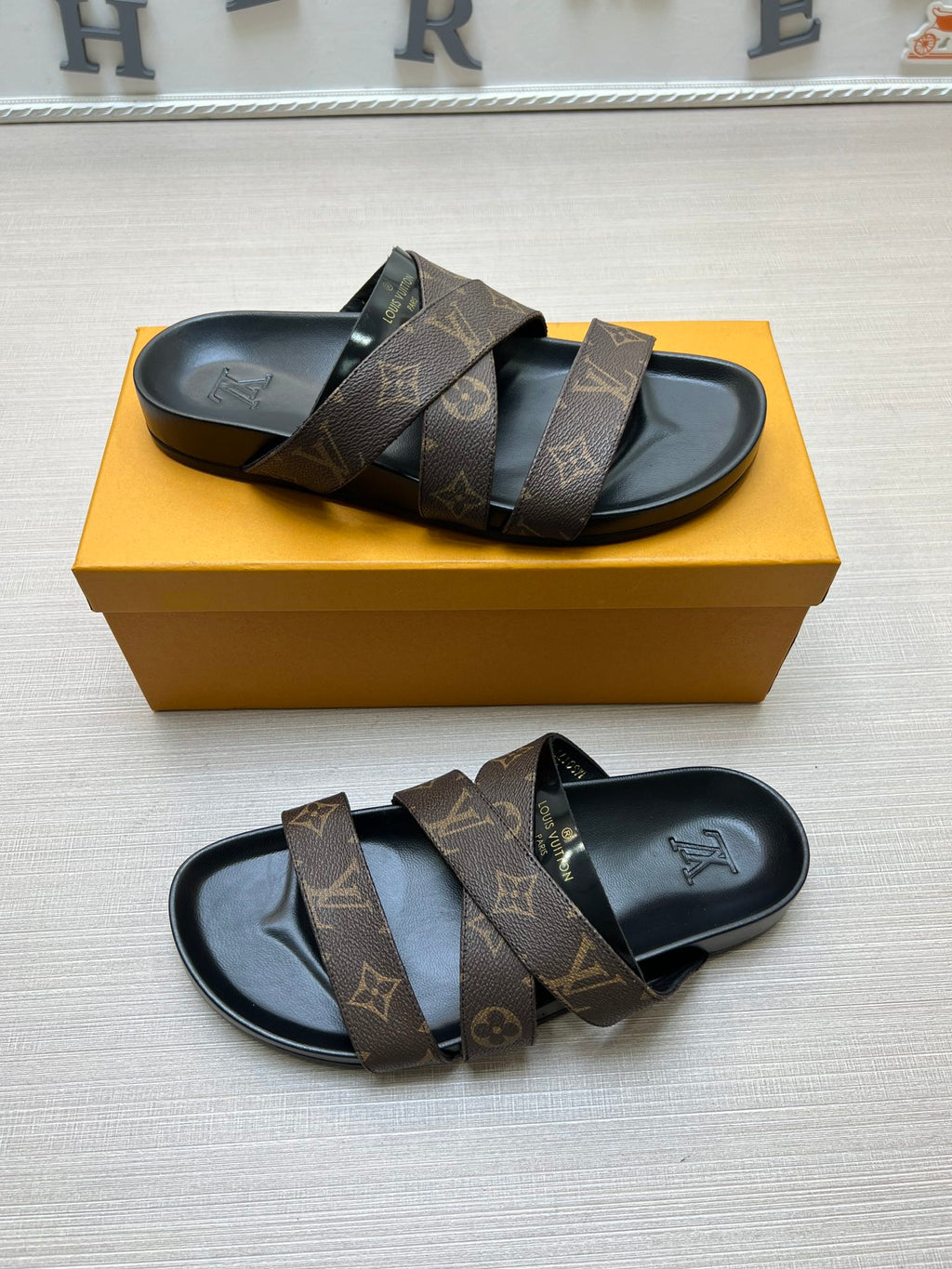 Z5ZE89 Popular slippers