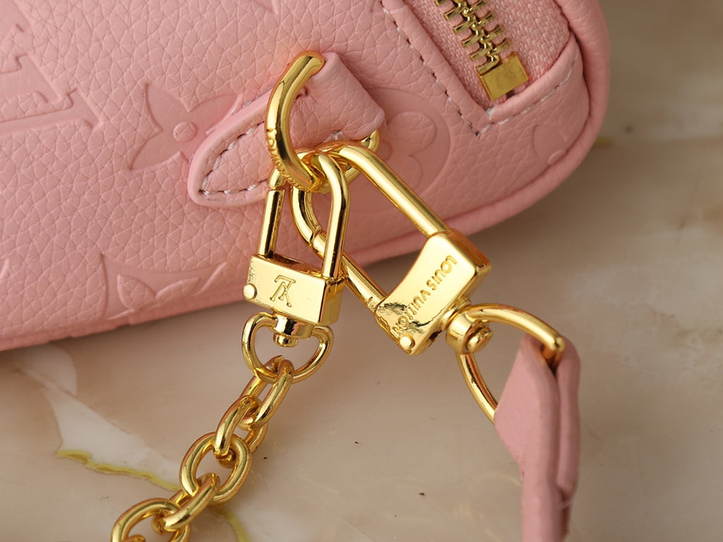 B1P46E72 Popular leather bag