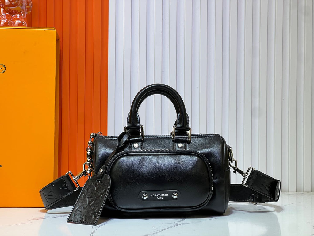 B1W15E39 Popular  leather bag