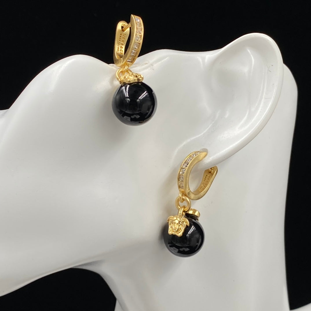 X1Z54V317E Popular  Earrings