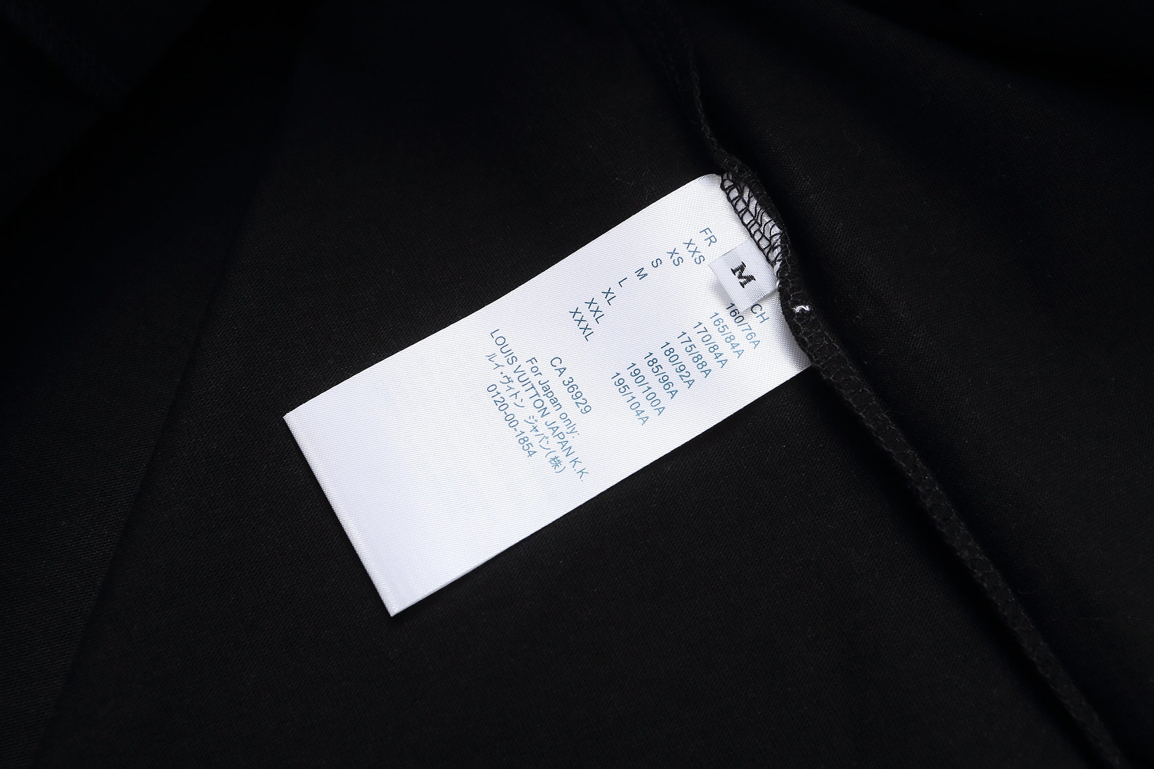 U1R45E195 Popular T-shirt