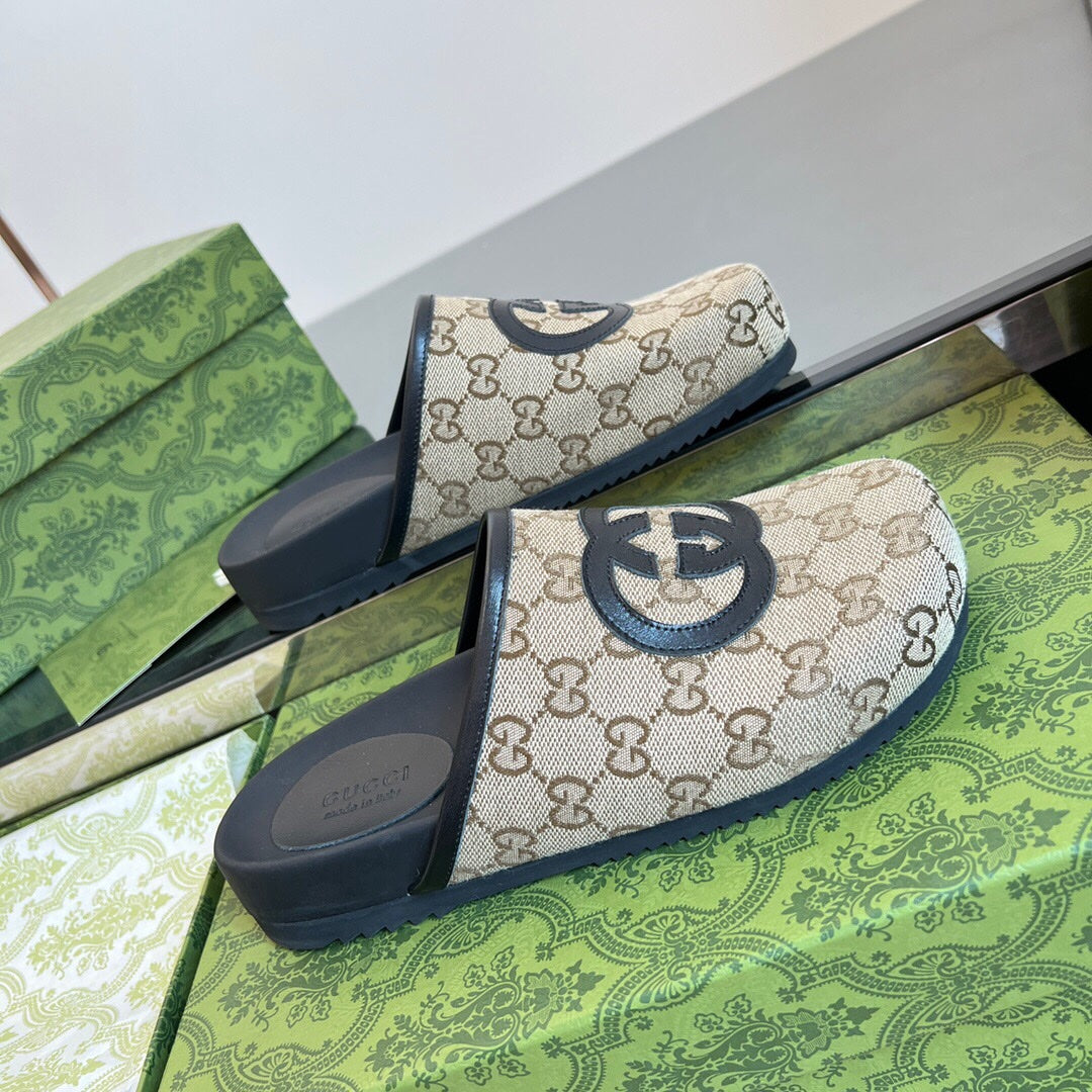Z2YB26 Popular Slippers