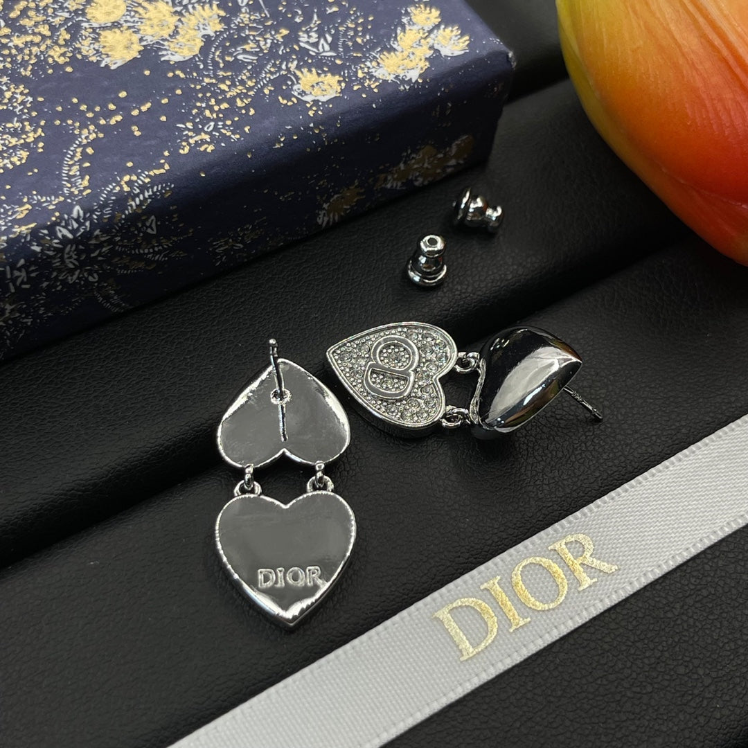 X1Z94D773E Popular Earrings