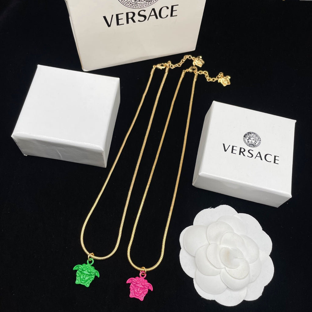 X1R75V64X Popular  Necklaces
