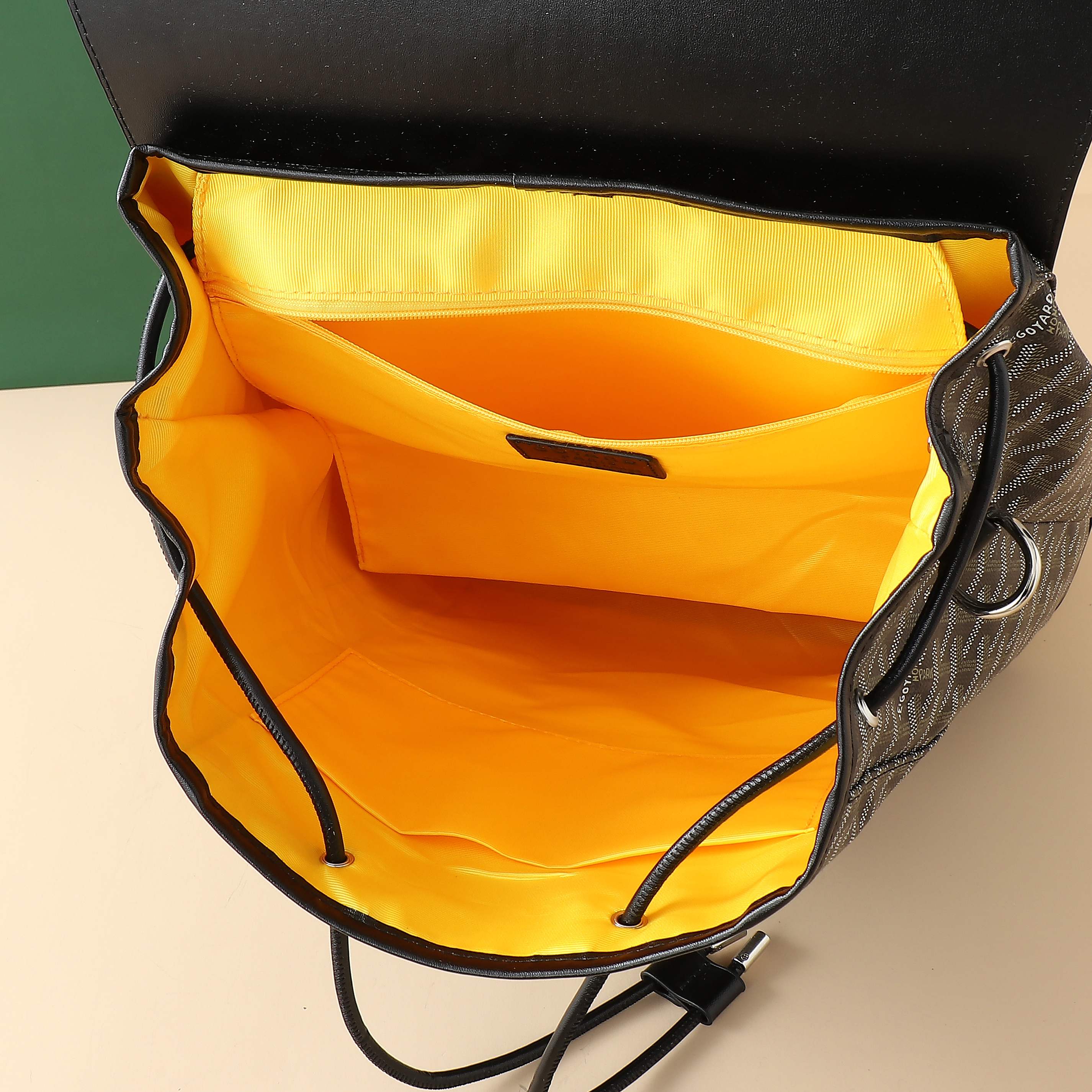 B1W35A104 Popular bag