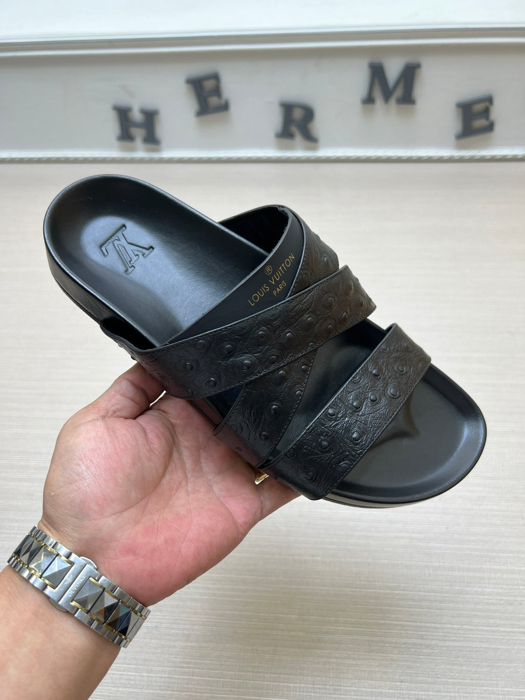 Z5ZE89 Popular slippers