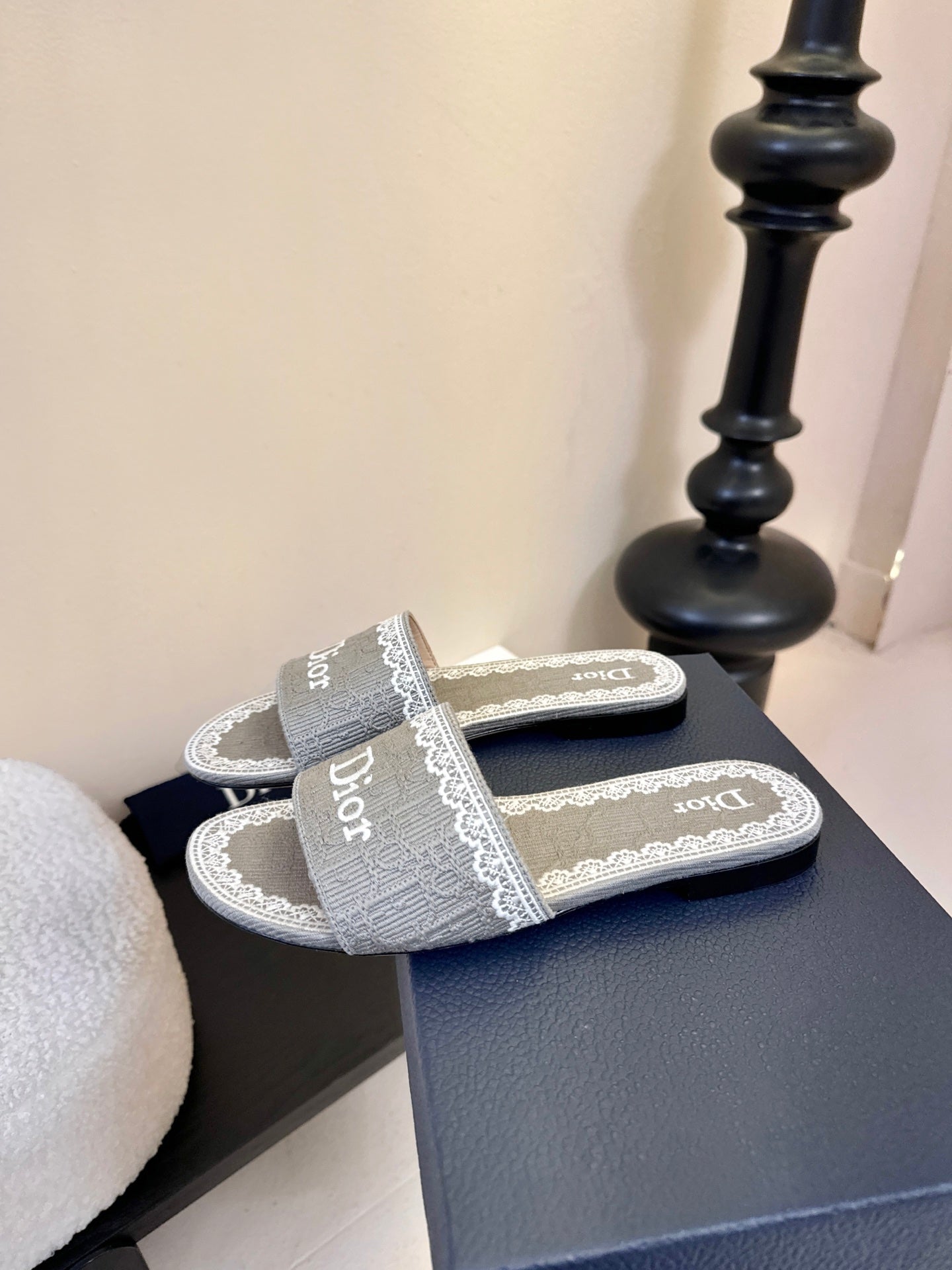 Z2P36D2 Popular high-quality Shoes