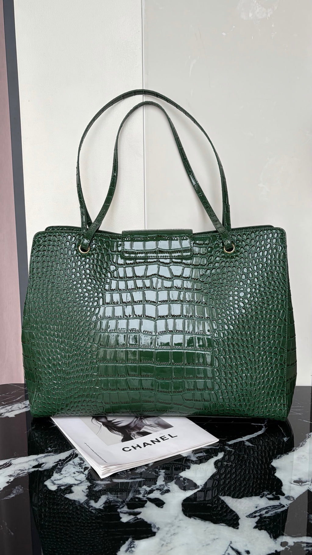 B1R76C25 Popular leather bag