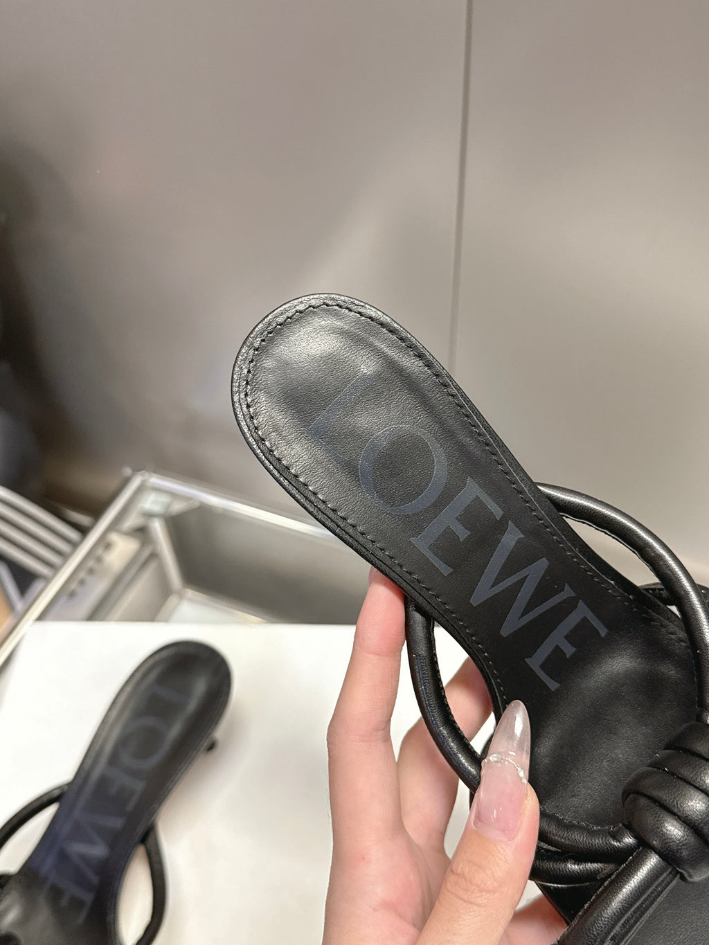 Z2X66A24 Popular high-quality leather Shoes